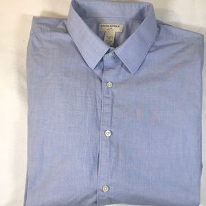 Men’s blue button down
